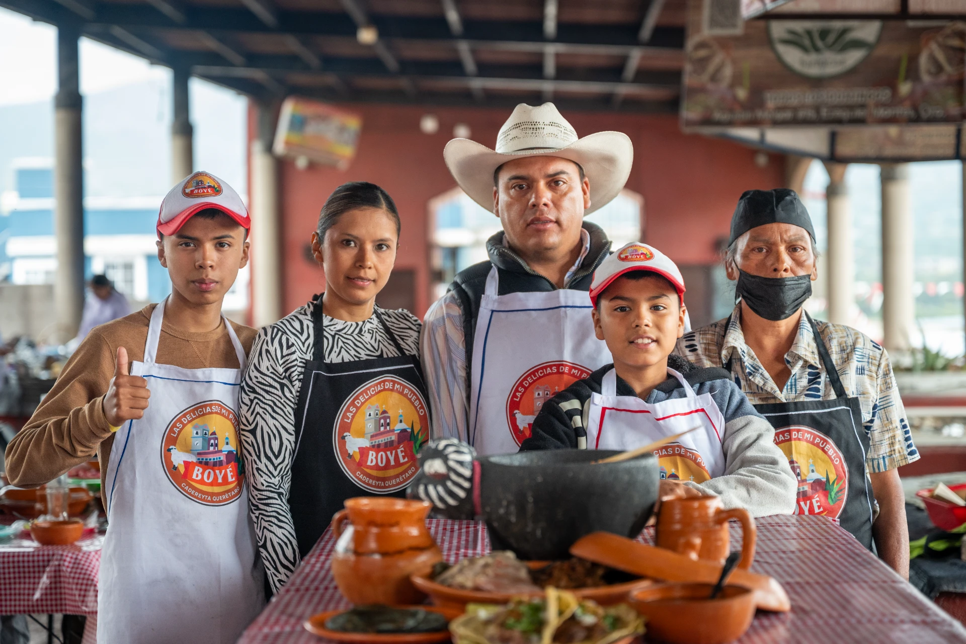 Boyé, Plaza de la Barbacoa en Cadereyta